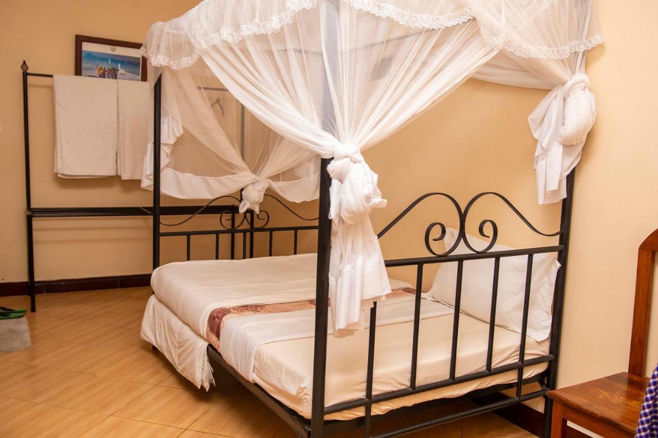 ארושה Meru Safari House מראה חיצוני תמונה